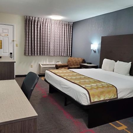 Days Inn By Wyndham Lawton Exterior foto